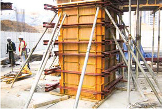 (株)现代建设板桥新建常绿公寓施工现场